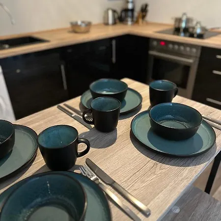 Zentrales Am Theater In